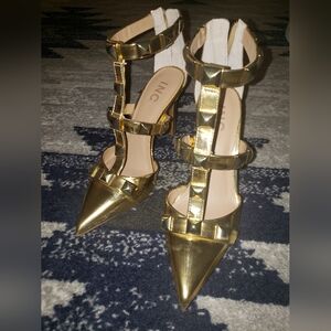 INC International Concepts Gold Stiletto Heels with Studded Straps Size 8